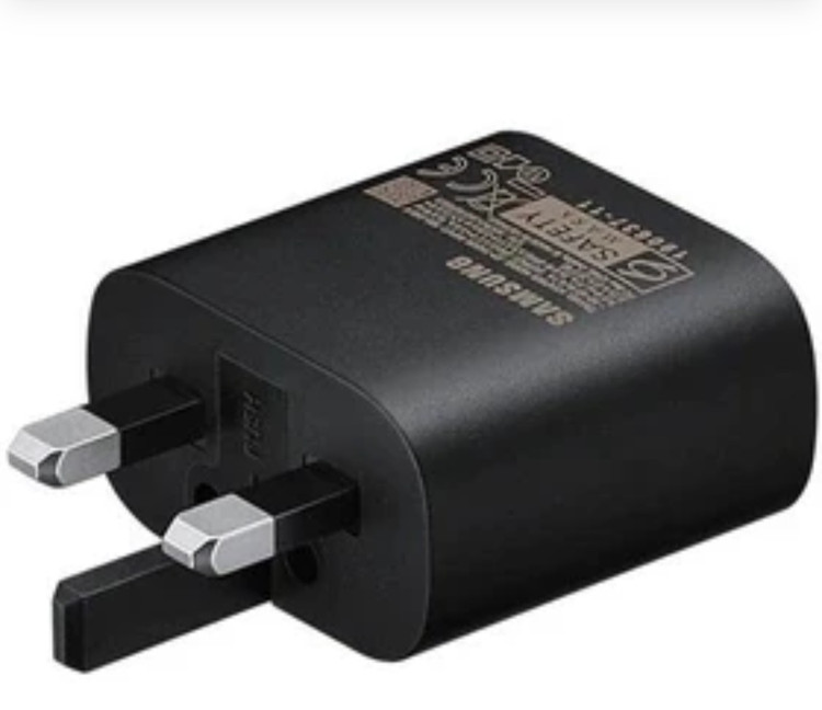 شارژر سامسونگ مدل EP-T2510 25W سه پین اصل با تبدیل ۳ به ۲ چراغ دار هدیه
