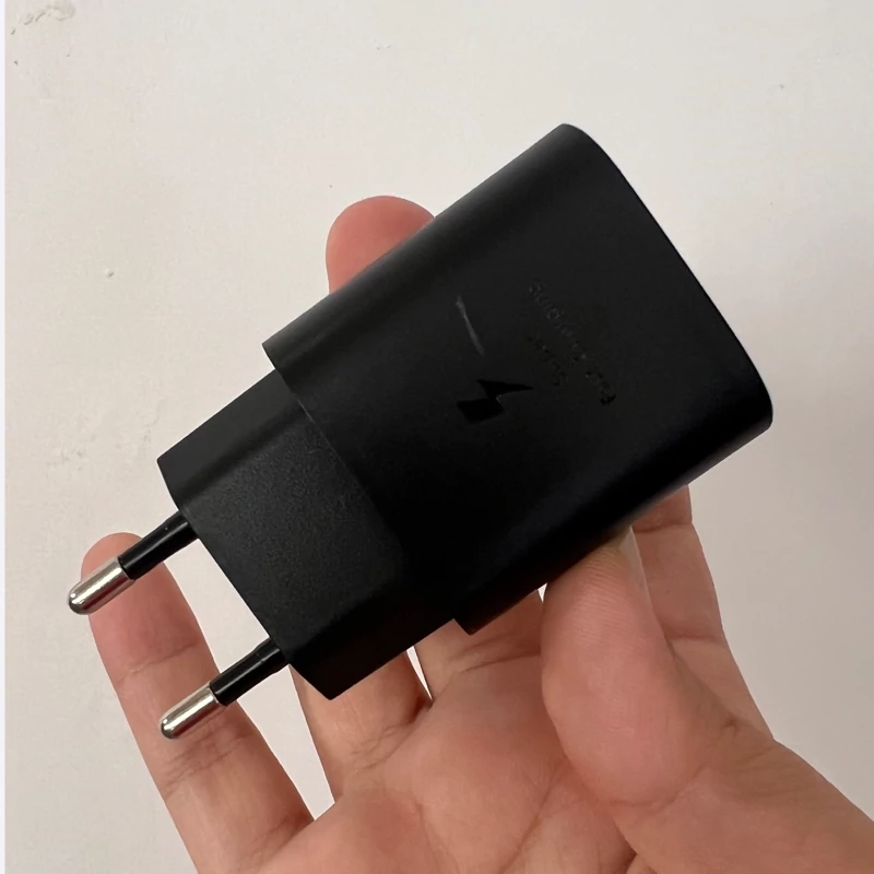 کلگی 15 وات سامسونگ اورجینال مدل T1510 + کابل تایپسی هدیه + شش ماه گارانتی