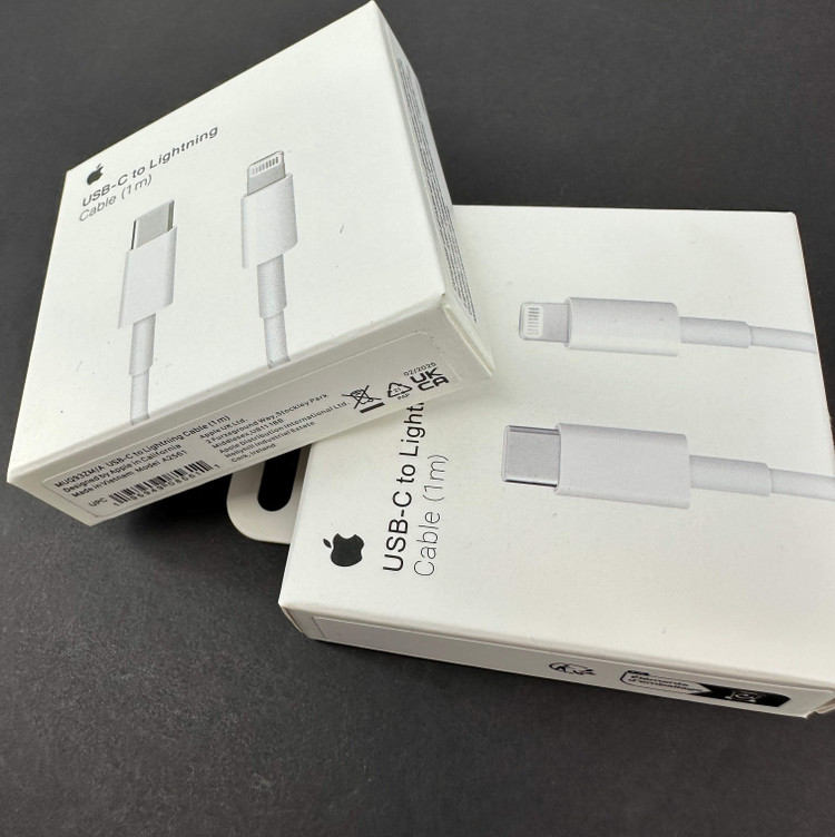 کابل تبدیل USB-C به لایتنینگ اپل طول 1 متر