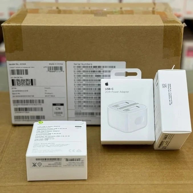 کلگی شارژر ۲۰ وات آیفون USB-C فست شارژ PD | مناسب iPhone 12 تا iPhone 16